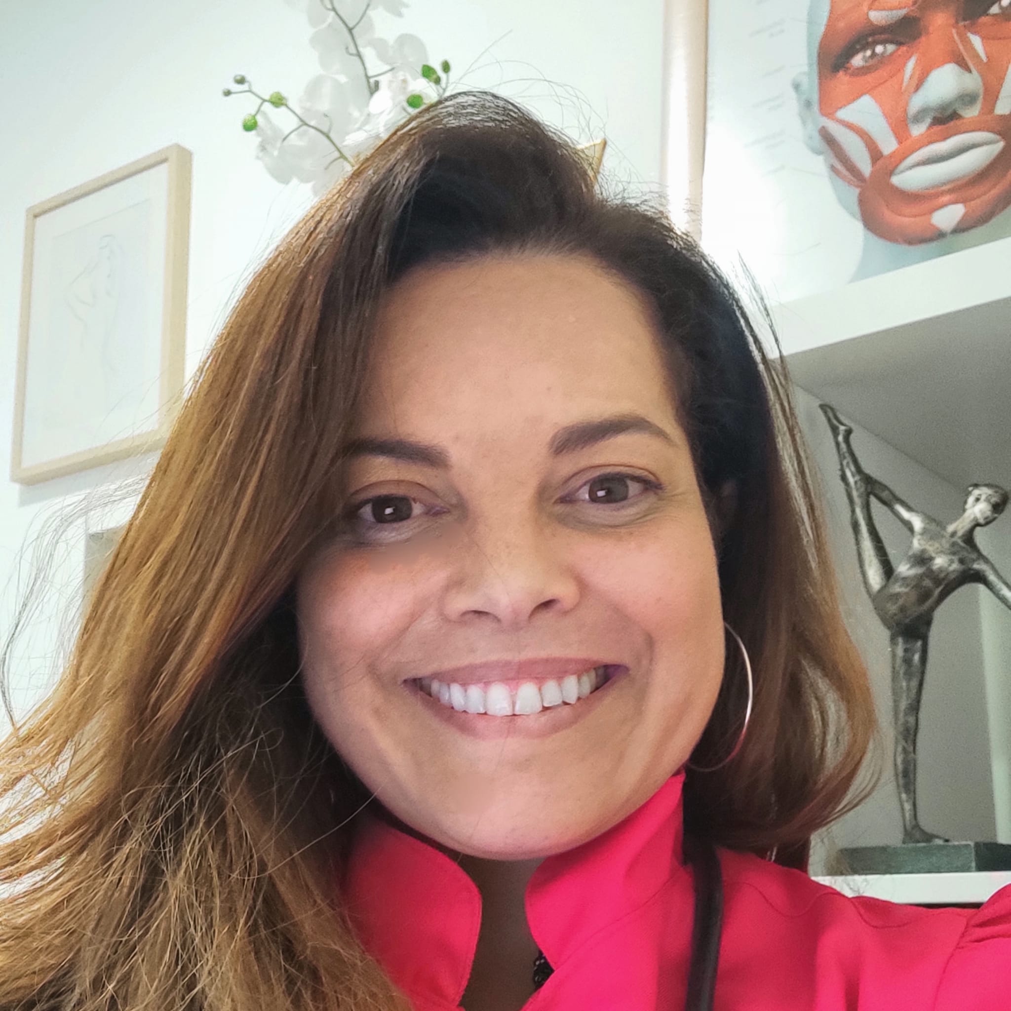 Alexsandra Costa, especialista em dermatologia